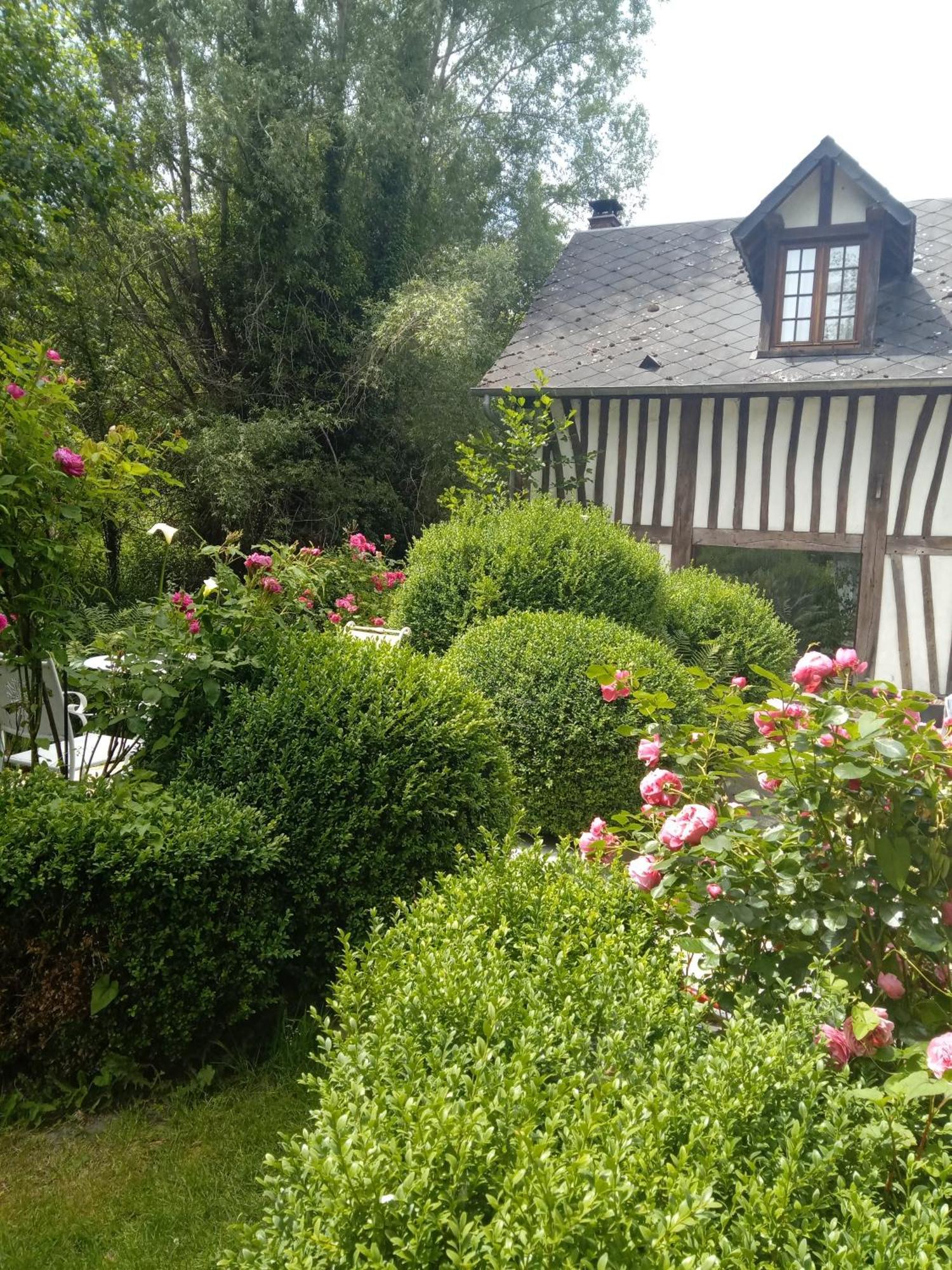 Bed and Breakfast Le Moulin Des Roses Neslette Exterior foto