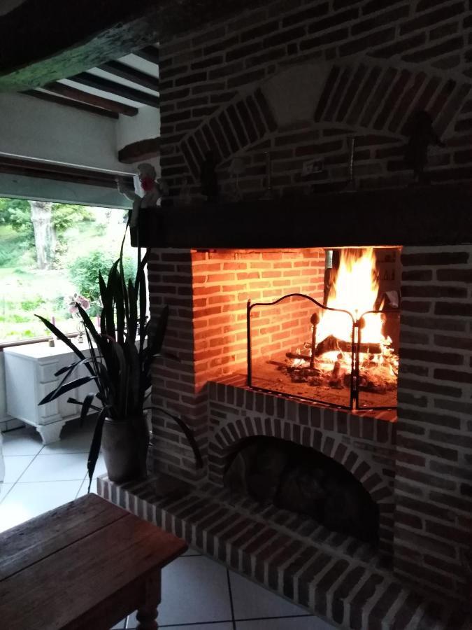 Bed and Breakfast Le Moulin Des Roses Neslette Exterior foto